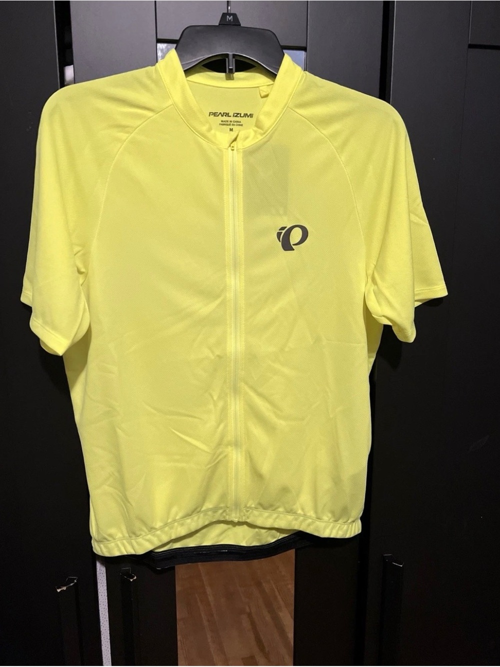 Pearlizumi Men's Quest Cycling Jersey, screaming yellow, Small, new with tags!